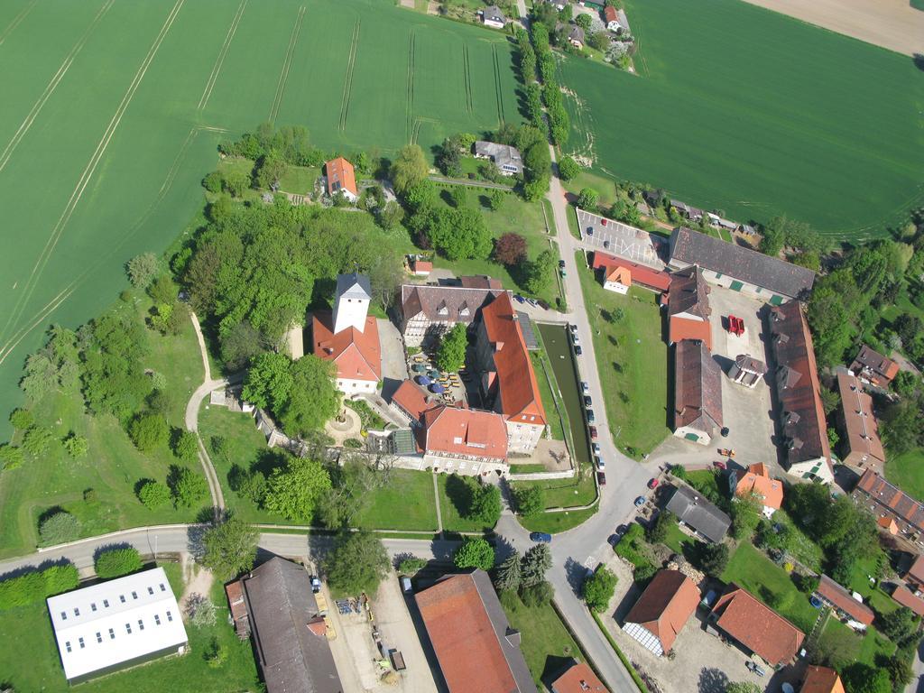 Hotel Burg Warberg Exterior foto